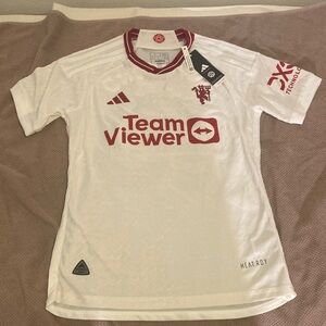 Manchester United Adidas Soccer Jersey slim fit size L